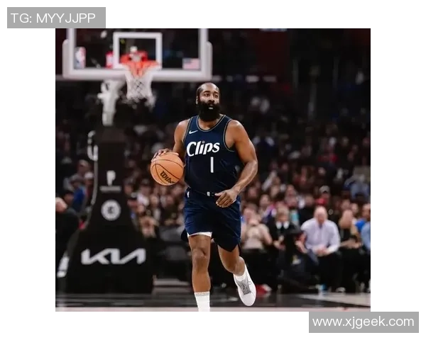 詹姆斯哈登的篮球之路从新秀到超级巨星的成长历程解析